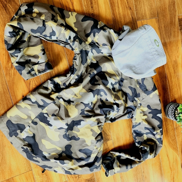 OAKLEY Green Camo Snowboard Jacket XS (EUC) - Picture 7 of 14